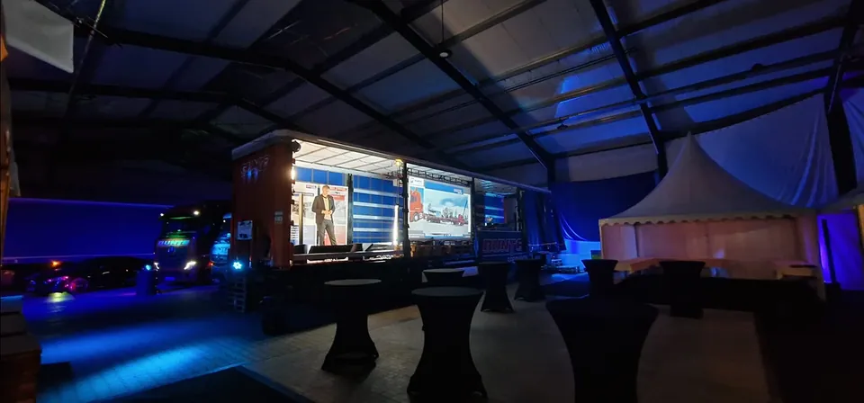 Professionelles Streammobil im Einsatz